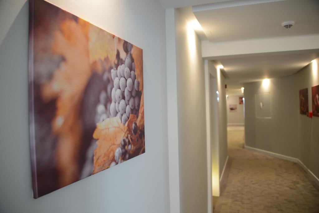 Hotel Nar เทรบินเย ภายนอก รูปภาพ
