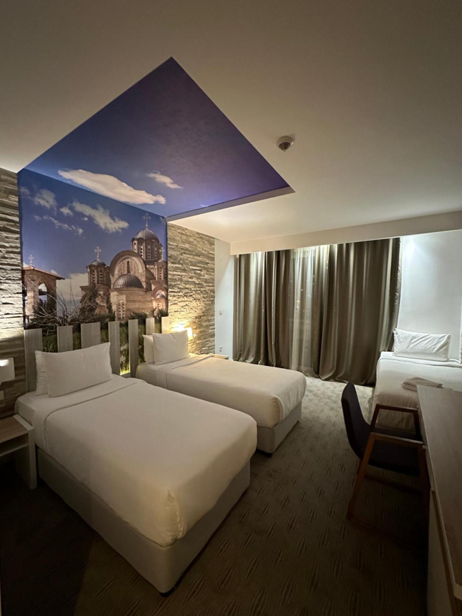 Hotel Nar เทรบินเย ภายนอก รูปภาพ